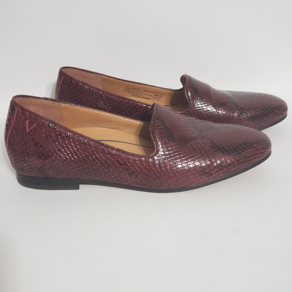 Vionic Burgundy Snake Print Loafers Women's Size 7.5 - Picture 4 of 7